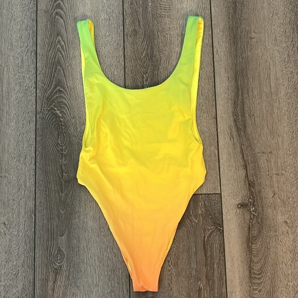 AERIE swimsuit one piece green maillot ombré small long - Picture 2 of 4